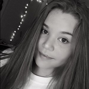 Meet your Posher, Hunter